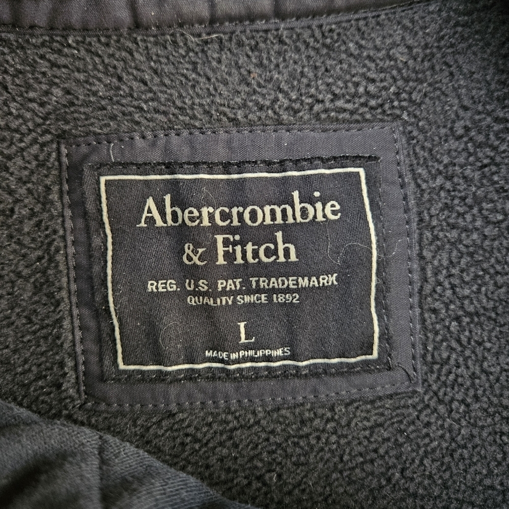 Abercrombie & Fitch Black Fleece Quilted Pullover - Picture 4 of 4
